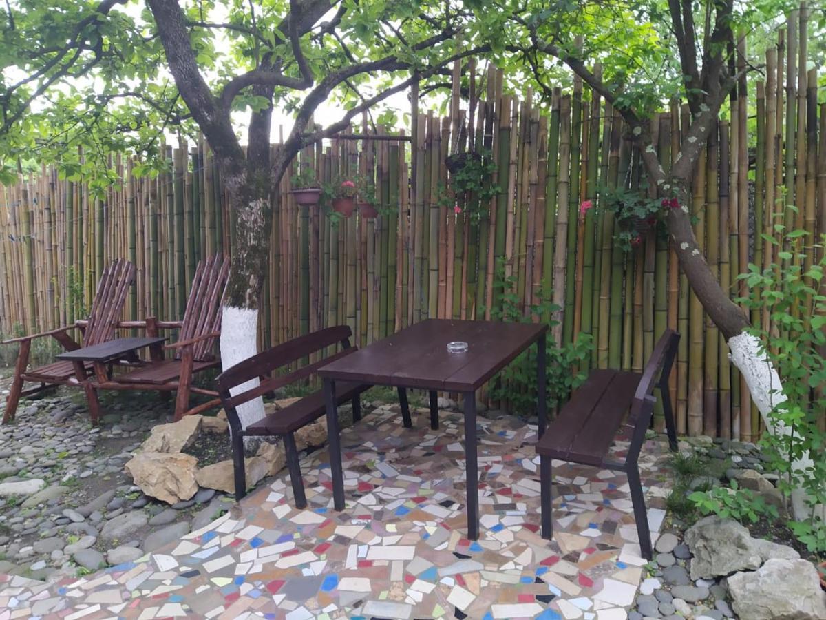 Guest House Lev Pizunda Exterior photo