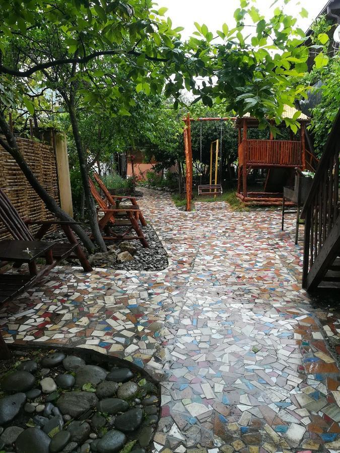 Guest House Lev Pizunda Exterior photo